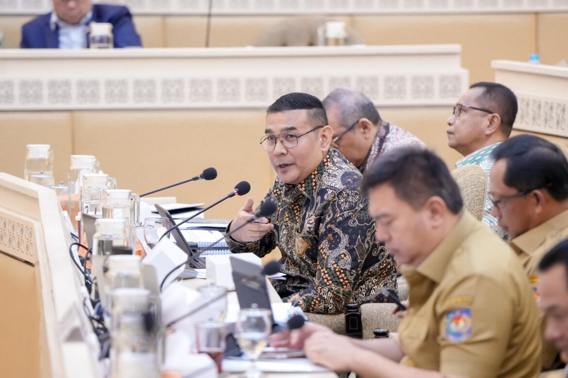 Wamen Ossy Apresiasi Dukungan Komisi II DPR RI dalam Kenaikan Pagu Anggaran 2026: Berikan Dampak Nyata bagi Masyarakat
