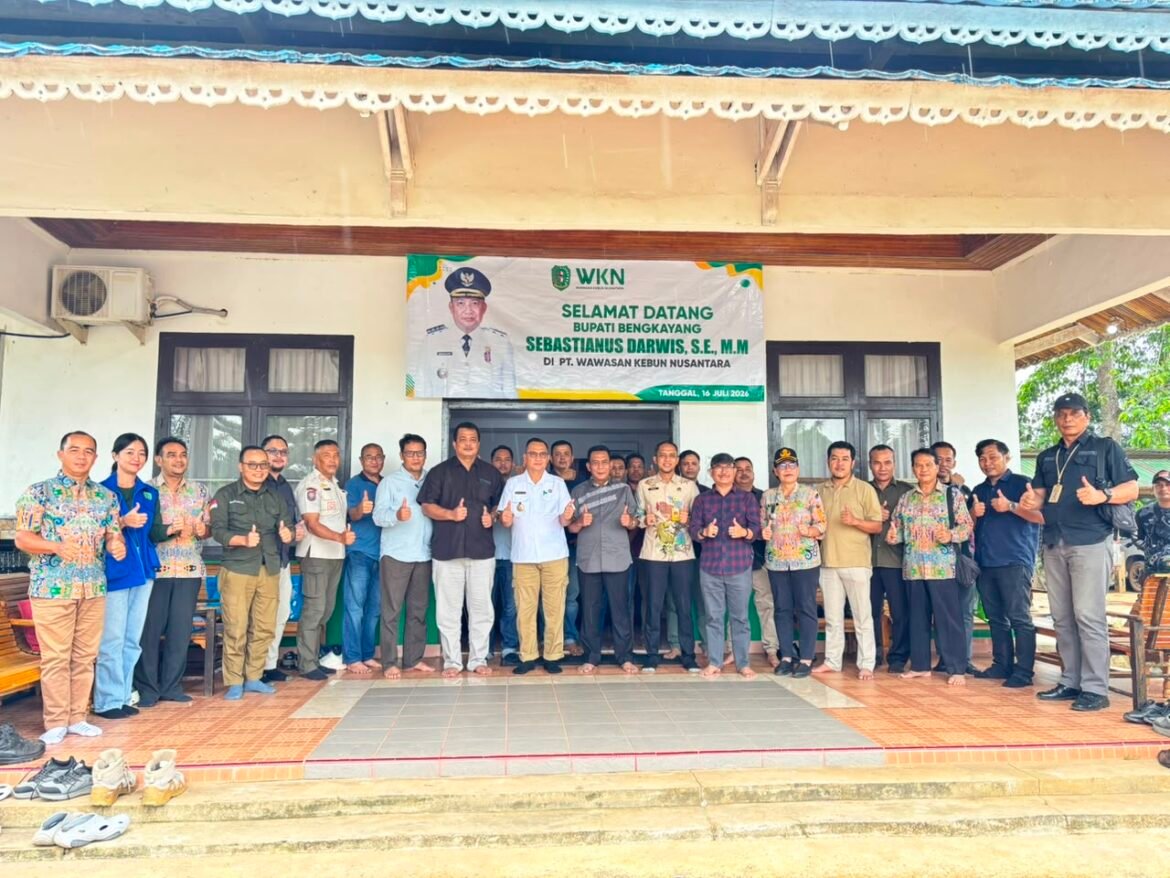 Kepala Kantah Bengkayang Dampingi Bupati Bengkayang Kunjungan Kerja ke PT Wawasan Kebun Nusantara